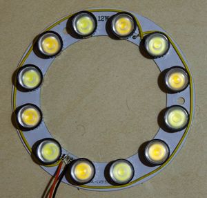 Самодельный кольцевой светодиодный осветитель для видео, фото и макро съемки